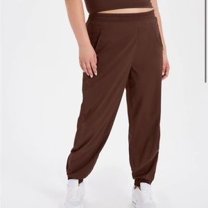 Girlfriend Collective Summit Track Pants in Earth